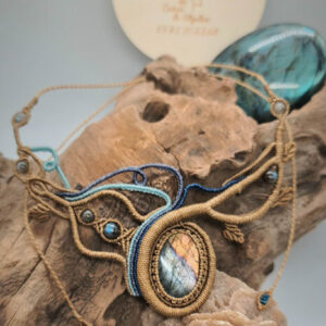 Collier "M3V6"