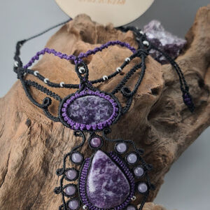 Collier "M3V9"