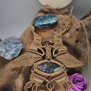 Collier "Modèle unique"